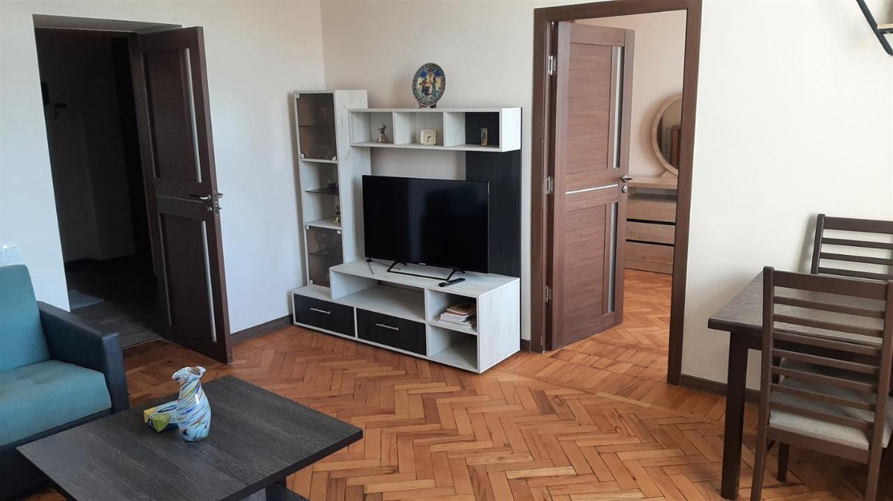 Apartment Called Cascade Yerevan Ngoại thất bức ảnh
